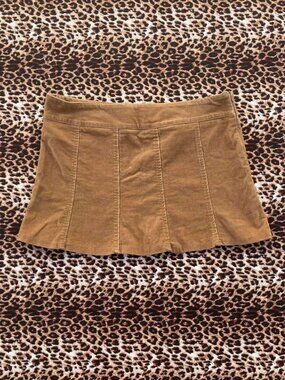 90s/00s tan corduroy mini skirt